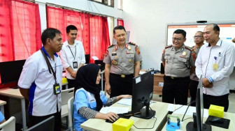 Kapolda Jambi Tinjau Pelatihan Vokasi, Dorong Program Polisi Peduli Pengangguran untuk Tingkatkan Produktivitas Masyarakat